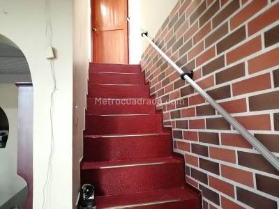 Casa en venta en Baja Leonora, Manizales · foto 13 de 14