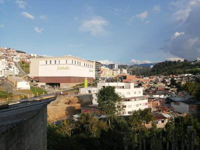 Casa en venta en Baja Leonora, Manizales · foto 14 de 14