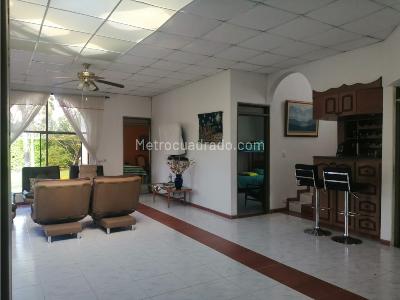 Casa en venta en Santagueda, Manizales · foto 3 de 15