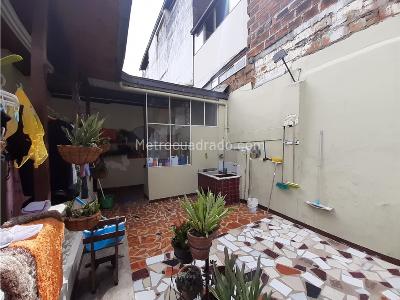 Casa de 5 alcobas en venta en Los Agustinos, Manizales, 315 m² · foto 14 de 16