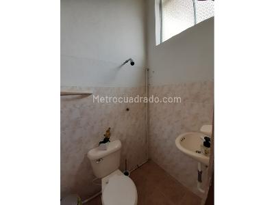 Casa de 5 alcobas en venta en Los Agustinos, Manizales, 315 m² · foto 15 de 16