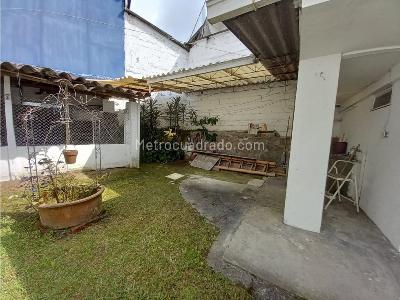 Casa de 5 alcobas en venta en La Estrella, Manizales, 290 m² · foto 2 de 20