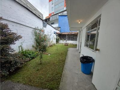 Casa de 5 alcobas en venta en La Estrella, Manizales, 290 m² · foto 3 de 20