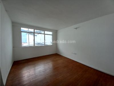 Casa de 5 alcobas en venta en La Estrella, Manizales, 290 m² · foto 7 de 20