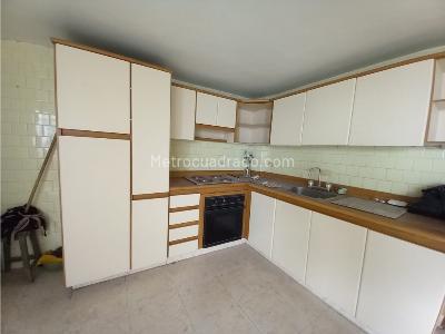 Casa de 5 alcobas en venta en La Estrella, Manizales, 290 m² · foto 14 de 20