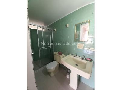 Casa de 5 alcobas en venta en La Estrella, Manizales, 290 m² · foto 18 de 20