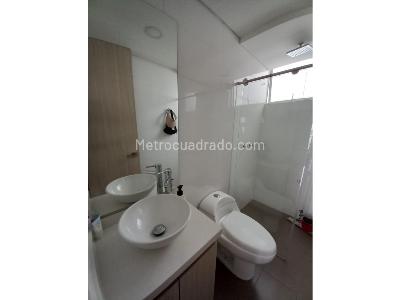 Apartamento de 2 alcobas en venta en Saenz, Manizales, 81 m² · foto 9 de 14
