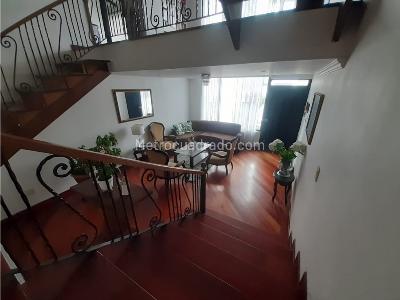 Casa de 5 alcobas en venta en Palermo, Manizales, 227 m² · foto 8 de 20