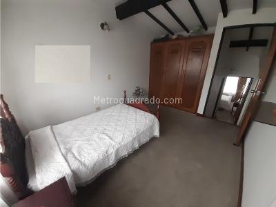 Casa de 5 alcobas en venta en Palermo, Manizales, 227 m² · foto 17 de 20