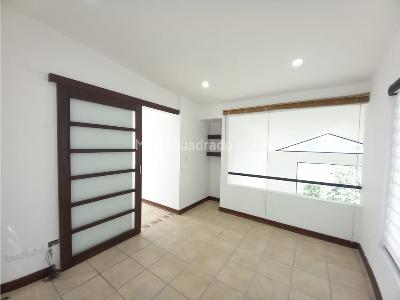 Casa en venta en Arenillo, Manizales · foto 2 de 20