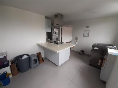 Apartamento en venta en Milan, Manizales · foto 8 de 17