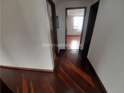 Apartamento en venta en Milan, Manizales · foto 11 de 17