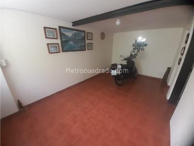 Casa de 5 alcobas en venta en Viveros, Manizales, 180 m² · foto 12 de 20