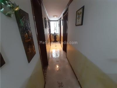 Apartamento en venta en La Camelia, Manizales · foto 3 de 20