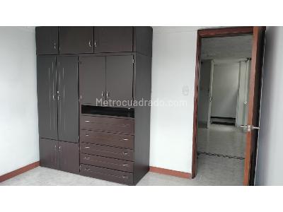 Apartamento de 2 alcobas en venta en Alta Leonora, Manizales, 79 m² · foto 3 de 18
