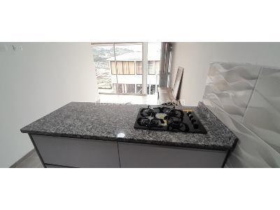 Casa de 5 alcobas en venta en Villa Luz, Manizales, 288 m² · foto 8 de 14