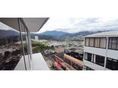 Casa de 5 alcobas en venta en Villa Luz, Manizales, 288 m² · foto 14 de 14