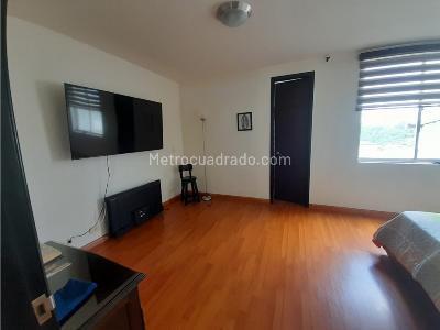 Casa de 4 alcobas en venta en Altos De Granada, Manizales, 216 m² · foto 5 de 20