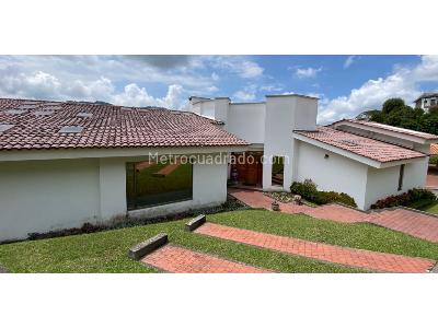 Casa de 4 alcobas en venta en El Trebol, Manizales, 440 m² · foto 12 de 12