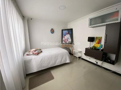Apartamento de 2 alcobas en venta en San Cancio, Manizales, 110 m² · foto 4 de 16