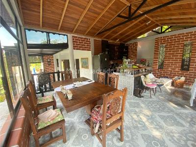 Casa de 3 alcobas en venta en Vereda Palermo, Manizales, 150 m² · foto 2 de 19