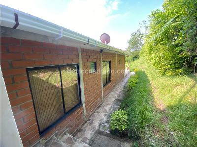 Casa de 3 alcobas en venta en Vereda Palermo, Manizales, 150 m² · foto 6 de 19