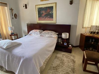 Casa de 4 alcobas en venta en El Trebol, Manizales, 260 m² · foto 12 de 20