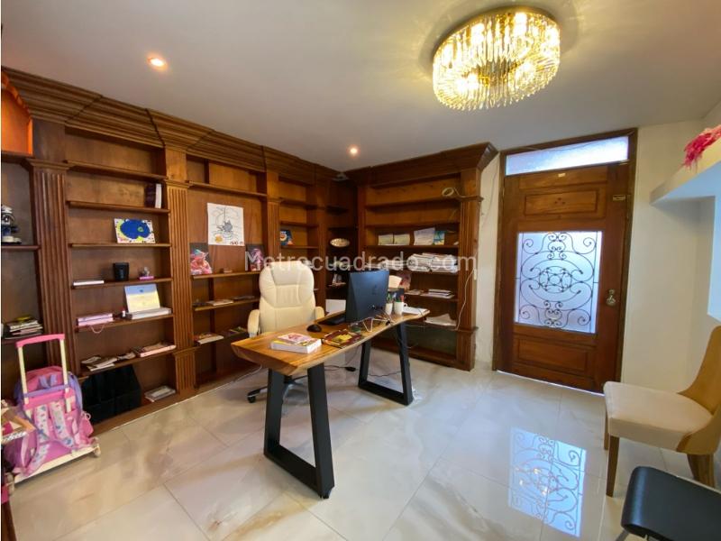 Casa – Manizales, Tesorito - Más