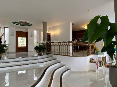 Casa en venta en Alhambra, Manizales · foto 2 de 20