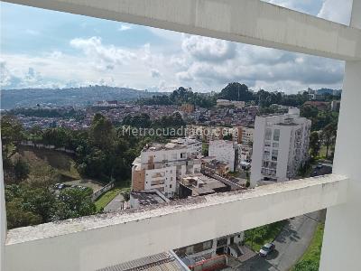 Apartamento en venta en Sancancio, Manizales · foto 3 de 19