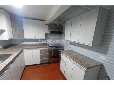 Casa de 3 alcobas en venta en Los Alcazares, Manizales, 200 m² · foto 14 de 20