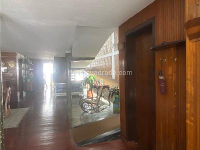 Casa en arriendo en Palogrande, Manizales · foto 4 de 18