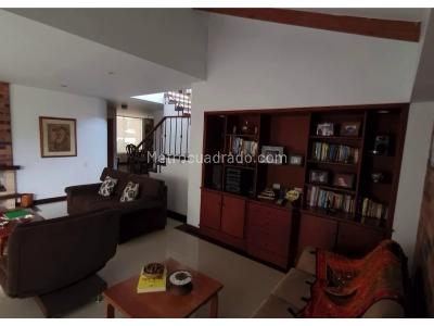 Casa en venta en Palermo, Manizales · foto 2 de 15