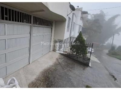 Apartamento en venta en La Francia, Manizales · foto 6 de 9