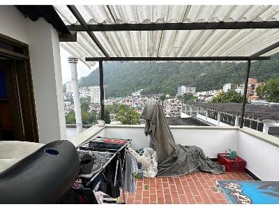 Casa de 3 alcobas en venta en Los Alcazares, Manizales, 160 m² · foto 17 de 18