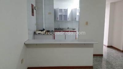 Apartaestudio en venta en El Centro, Manizales · foto 2 de 6