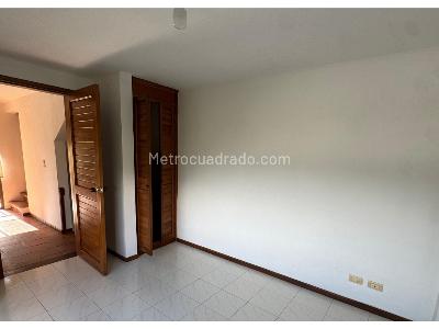 Casa en venta en Versalles, Manizales · foto 10 de 15