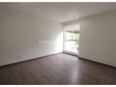 Apartamento en venta en Milan, Manizales · foto 2 de 12
