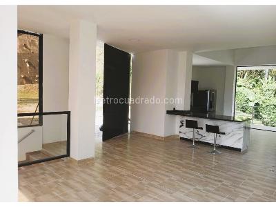 Casa en venta en San Bernardo Del Viento, Manizales · foto 3 de 15