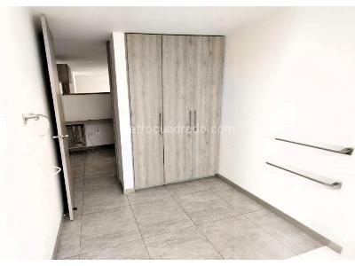 Apartamento en venta en Chipre, Manizales · foto 3 de 17