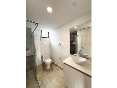 Apartamento en venta en Chipre, Manizales · foto 9 de 18