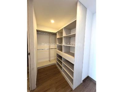 Apartamento de 3 alcobas en venta en Chipre, Manizales, 90 m² · foto 5 de 19