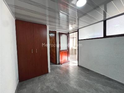 Apartaestudio en venta en Los Alamos, Manizales · foto 2 de 9