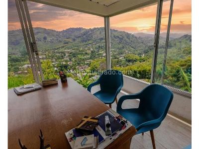 Casa en venta en San Bernardo Del Viento, Manizales · foto 2 de 9