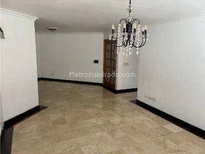 Apartamento de 4 alcobas en venta en San Cancio, Manizales, 150 m² · foto 5 de 11