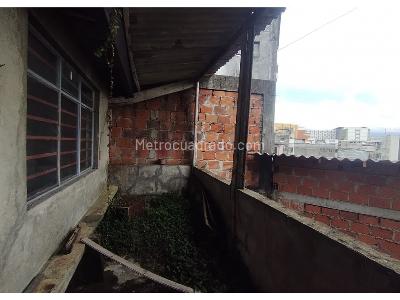 Apartamento en venta en Av, Manizales · foto 5 de 13