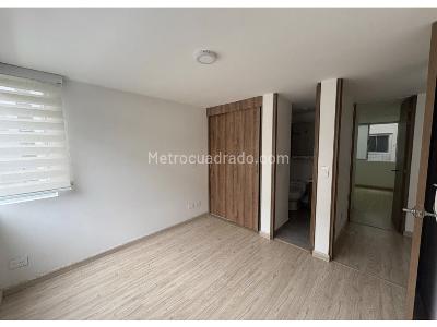 Apartamento en venta en Niza, Manizales · foto 3 de 7