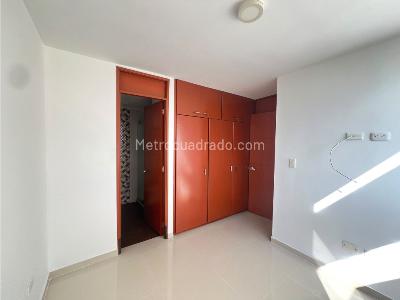 Apartamento en venta en La Francia, Manizales · foto 9 de 14