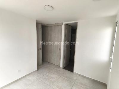 Apartamento de 3 alcobas en venta en La Francia, Manizales, 62 m² · foto 7 de 13