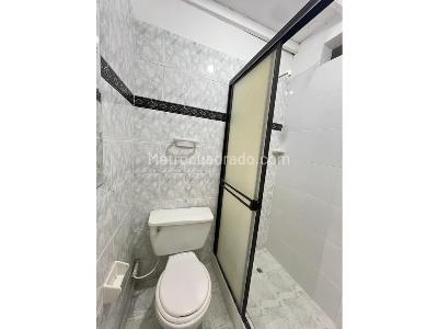 Apartaestudio en arriendo en El Carmen, Manizales · foto 9 de 9